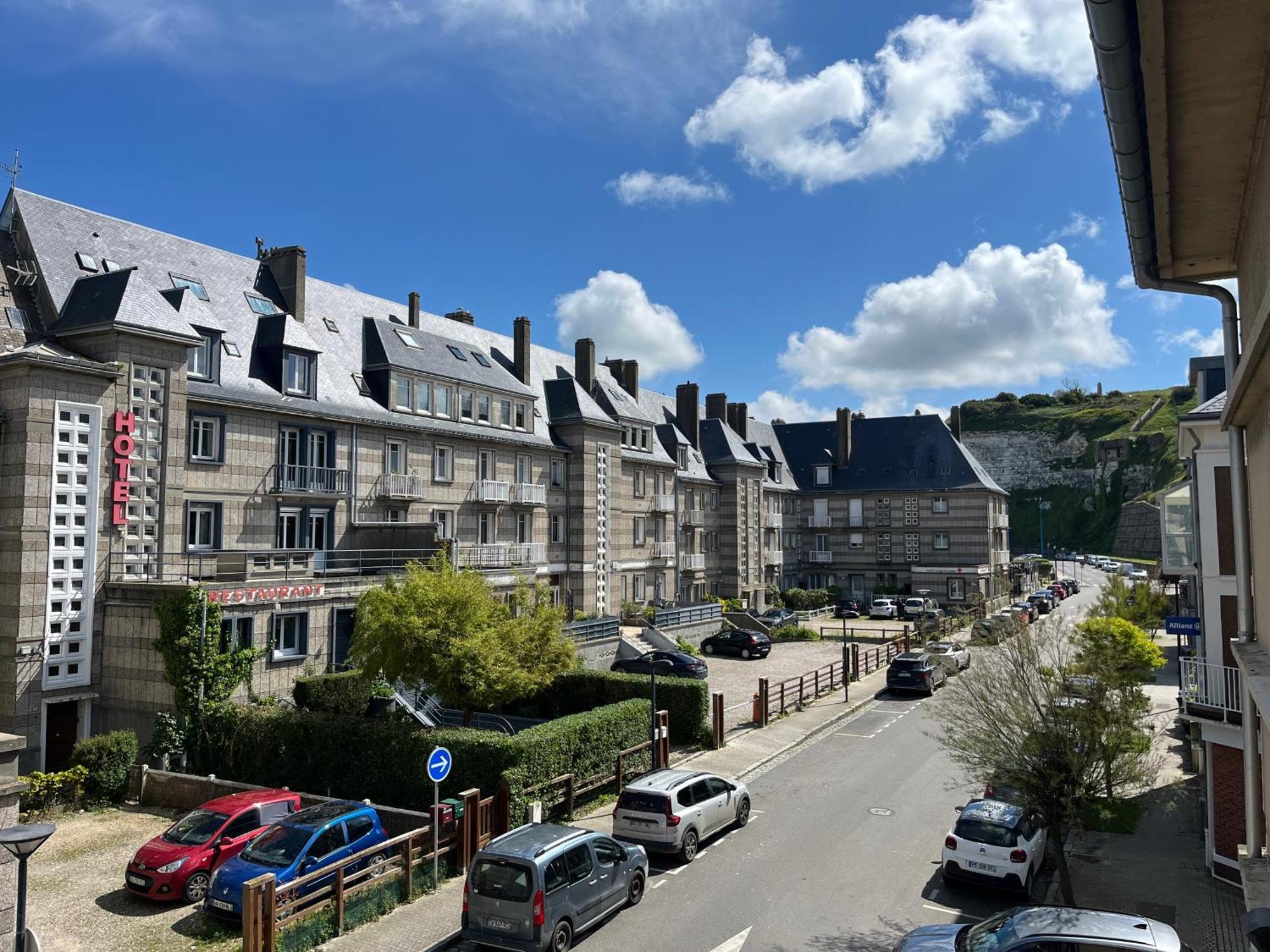 Appartement Meuble En Plein Coeur De St Valery En Caux サン・バレリ・アン・コー エクステリア 写真