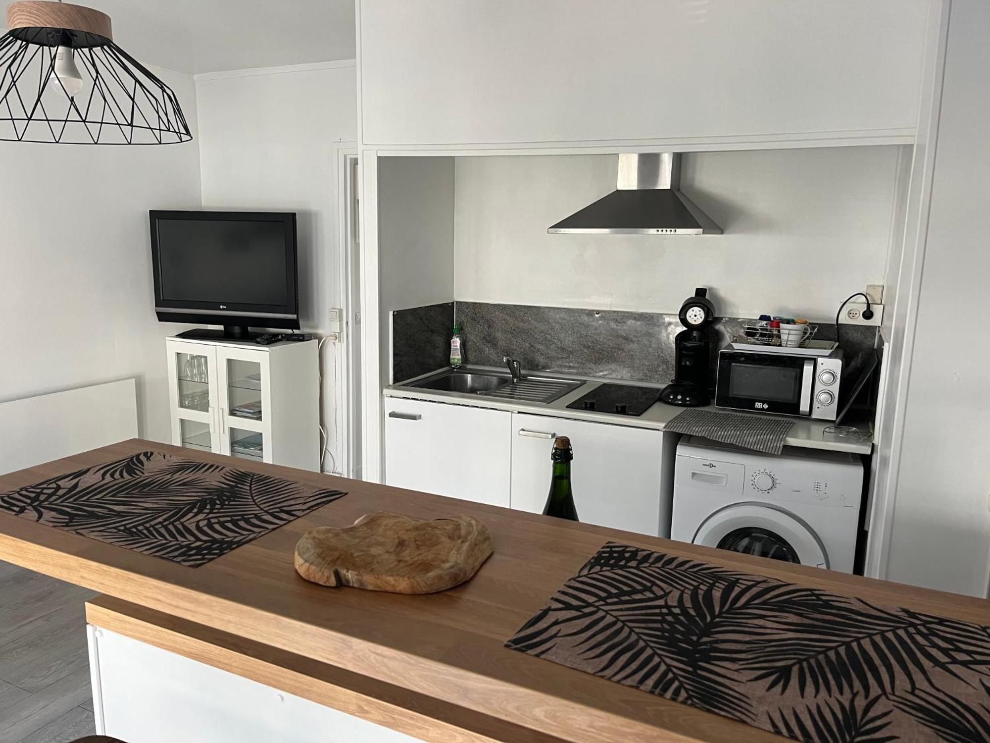 Appartement Meuble En Plein Coeur De St Valery En Caux サン・バレリ・アン・コー エクステリア 写真